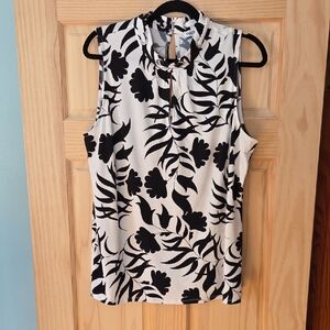 Avenue Black and White Floral Blouse